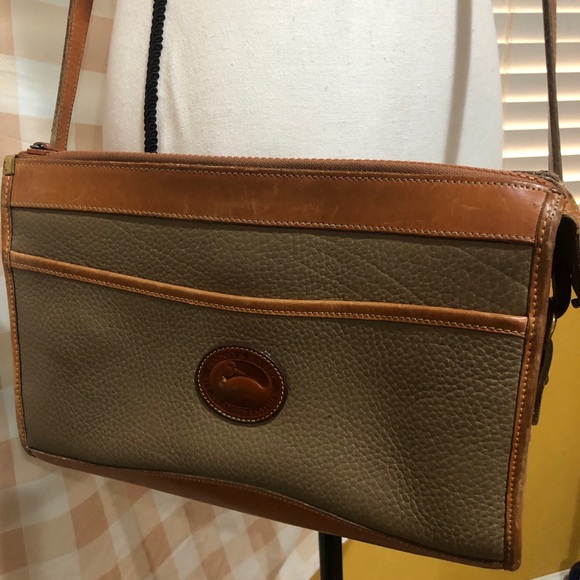 Dooney and Bourke - Picture 4 of 7